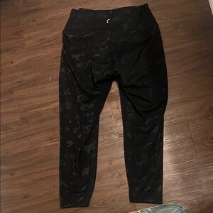 ZYIA Black Camouflage Leggings s 12 large
